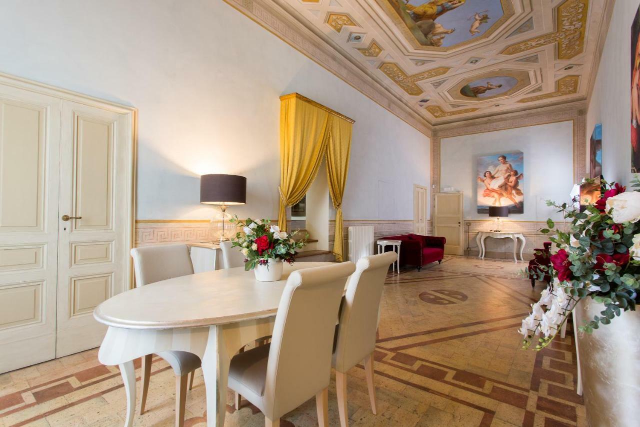 Palazzo Gentili San Severino Marche Exterior foto
